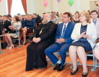 БУДА-КОШЕЛЕВО. Торжественное вручение дипломов выпускникам аграрно–технического колледжа БУДА-КОШЕЛЕВО. Торжественное вручение дипломов выпускникам аграрно–технического колледжа