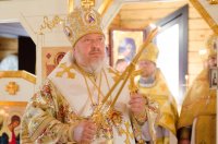 Божественная литургия в храме иконы Божией Матери "Отрада и утешение" в день памяти святых благоверных князей Петра и Февронии Муромских