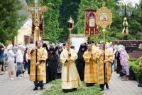 Торжества в день памяти славных и всехвальных первоверховных апостолов Петра и Павла