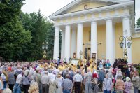 Торжества в день памяти славных и всехвальных первоверховных апостолов Петра и Павла