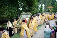 Торжества в день памяти славных и всехвальных первоверховных апостолов Петра и Павла