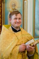 Божественная литургия в праздник Собора славных и всехвальных 12-ти апостолов