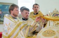 Божественная литургия в праздник Собора славных и всехвальных 12-ти апостолов