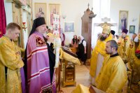 Божественная литургия в праздник Собора славных и всехвальных 12-ти апостолов