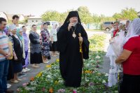 Божественная литургия в праздник Собора славных и всехвальных 12-ти апостолов