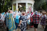 Божественная литургия в праздник Казанской иконы Божией Матери