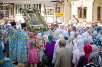 Божественная литургия в праздник Казанской иконы Божией Матери