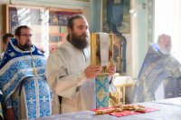 Божественная литургия в праздник Казанской иконы Божией Матери