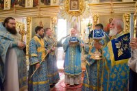 Божественная литургия в праздник Казанской иконы Божией Матери