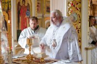 Божественная литургия в день празднования Собора святого Архангела Гавриила
