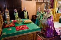 Всенощное бдение в канун дня обретения мощей прп. Серафима Саровского