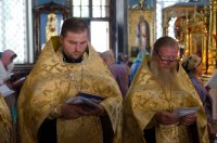 Вечернее богослужение с чтением акафиста нараспев