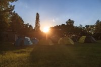 «Христос посреде нас»