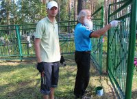 Субботник на кладбище в Севрюках