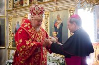 Гомельчане встретили частицу мощей святого великомученика и целителя Пантелеимона Гомельчане встретили частицу мощей святого великомученика и целителя Пантелеимона