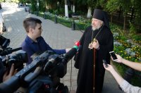 Гомельчане встретили частицу мощей святого великомученика и целителя Пантелеимона Гомельчане встретили частицу мощей святого великомученика и целителя Пантелеимона