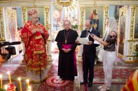 Гомельчане встретили частицу мощей святого великомученика и целителя Пантелеимона Гомельчане встретили частицу мощей святого великомученика и целителя Пантелеимона