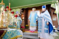 Божественная литургия в день празднования иконы Божией Матери «Смоленская»