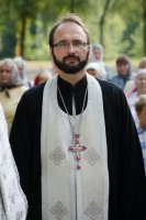 Преосвященнейший Стефан совершил молебен с чином освящения новосооруженного креста Преосвященнейший Стефан совершил молебен с чином освящения новосооруженного креста