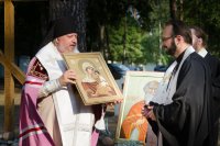 Преосвященнейший Стефан совершил молебен с чином освящения новосооруженного креста Преосвященнейший Стефан совершил молебен с чином освящения новосооруженного креста