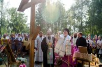 Преосвященнейший Стефан совершил молебен с чином освящения новосооруженного креста Преосвященнейший Стефан совершил молебен с чином освящения новосооруженного креста